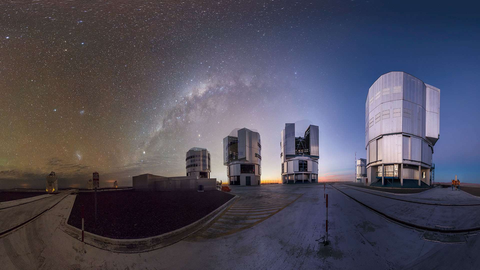 Le Very Large Telescope Ou Vlt Photos Futura