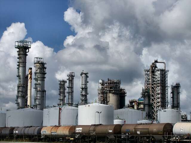 Le Raffinage Du Petrole En 3 Grandes Etapes