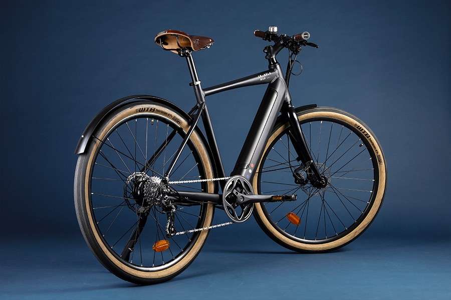Le Vélo Mad Sport 2 est disponible en noir et gris. © Le Vélo Mad