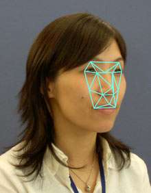 L'ordinateur peut reconnaître un homme d'une femme... Le logiciel repère les zones de variation de contraste, ce qui permet d’analyser des images de médiocre qualité et des visages ne regardant pas l’objectif. © Omron