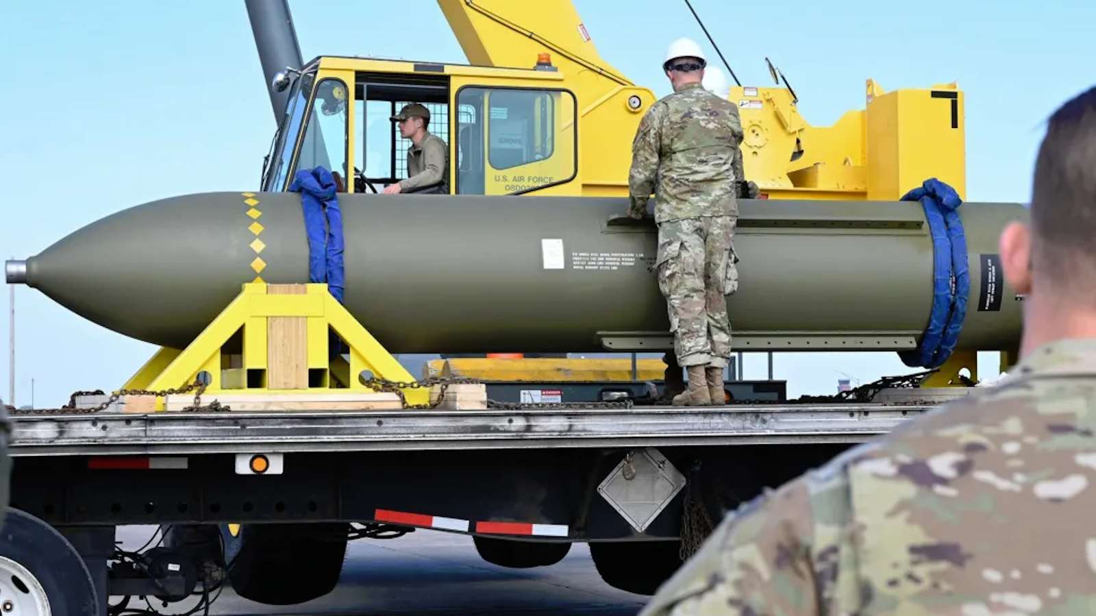 Voici la future méga-bombe de l'armée américaine pour frapper encore plus fort que la GBU-57