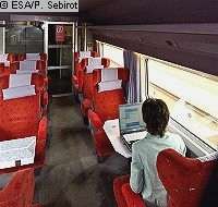 L'Internet par satellite dans les trains à grande vitesse L'Internet par satellite dans les trains à grande vitesse