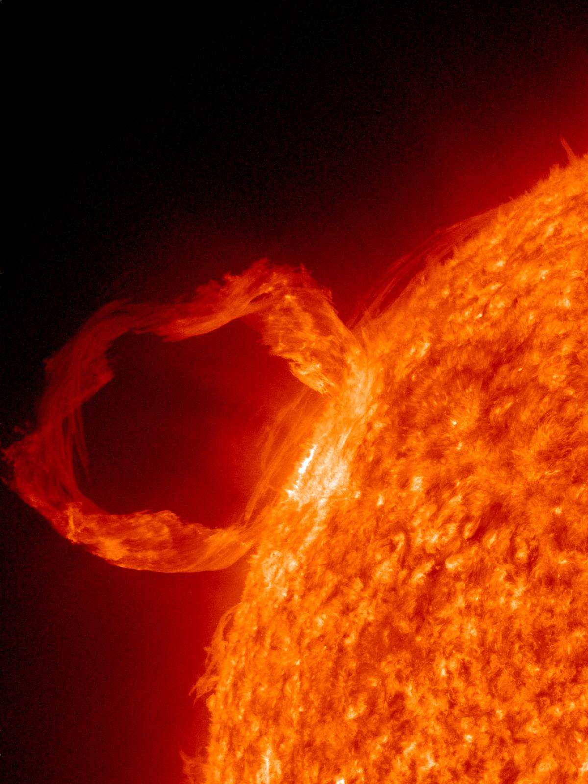 Une image d'éruption solaire. Certaines étoiles de type solaire sont sujettes à des éruptions de ce genre mais dix millions de fois plus fortes... © Nasa