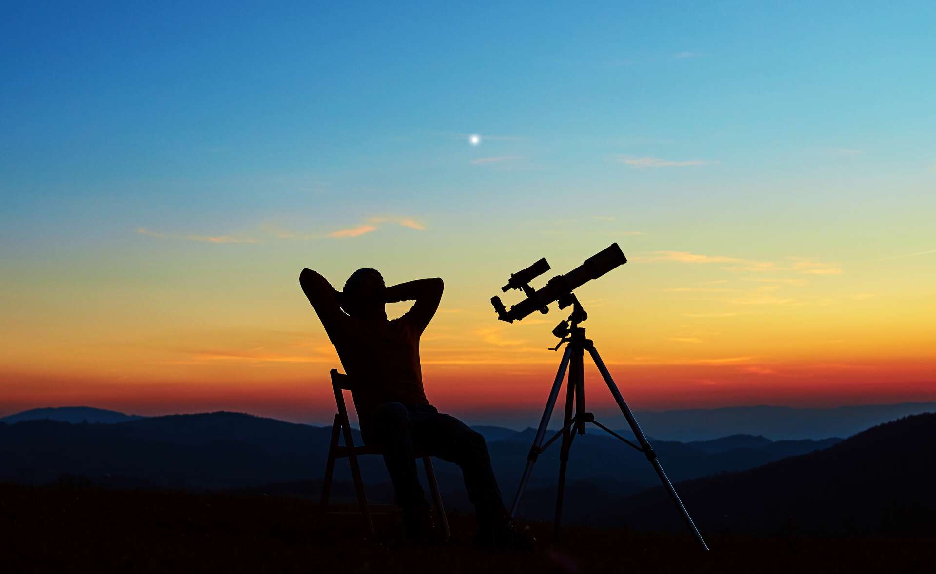 Impossible de manquer ce soir le rapprochement des brillantes Vénus et Jupiter