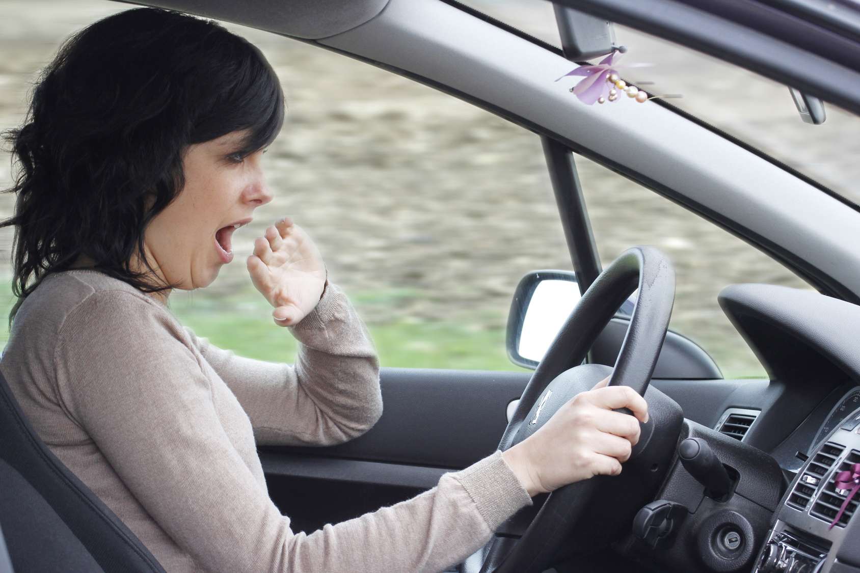 Bientôt, le volant de votre voiture ne sera plus relié aux roues -  Challenges