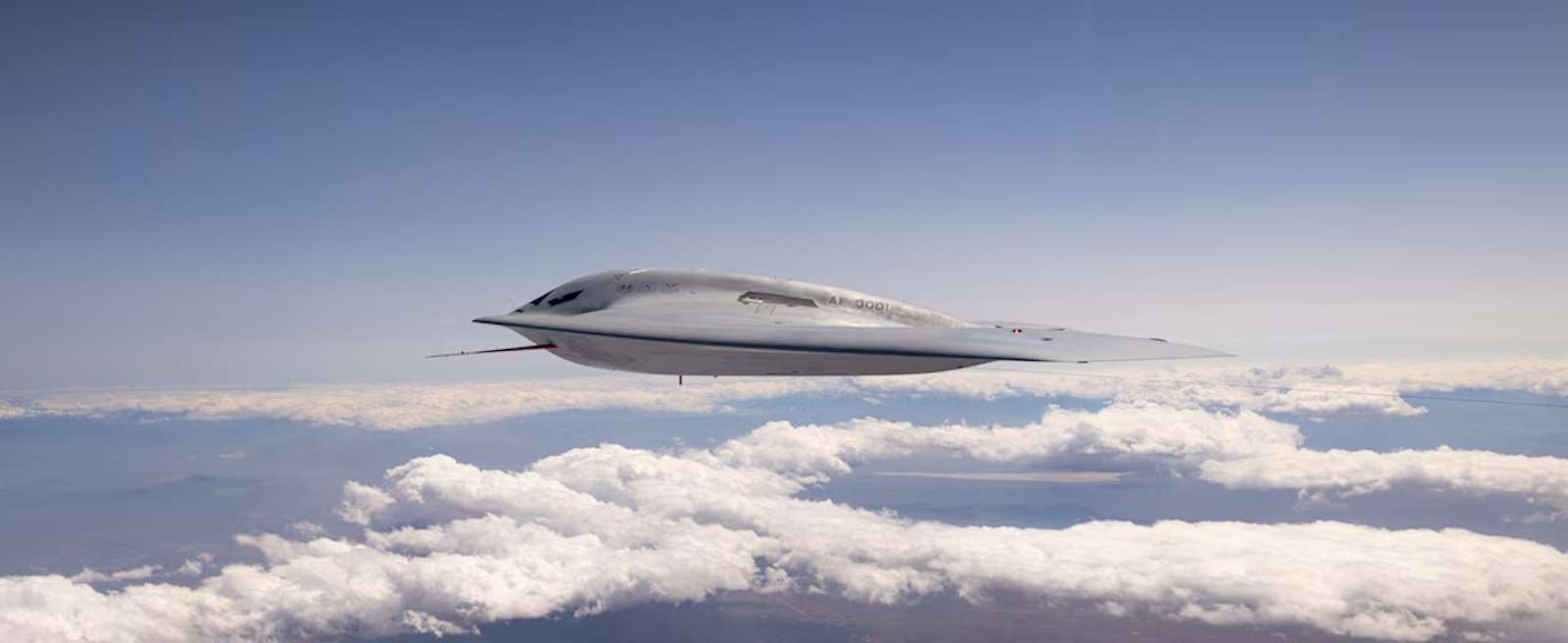 Regarder la vidéo Premières images du nouveau bombardier furtif de l’US Air Force en vol