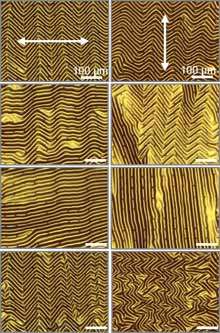 Le silicium "caoutchouc" : nouvelle vague en électronique ? En relachant les contraintes les plaquettes de silicium forment des circuits en forme de "vagues" (Crédit: John Rogers).