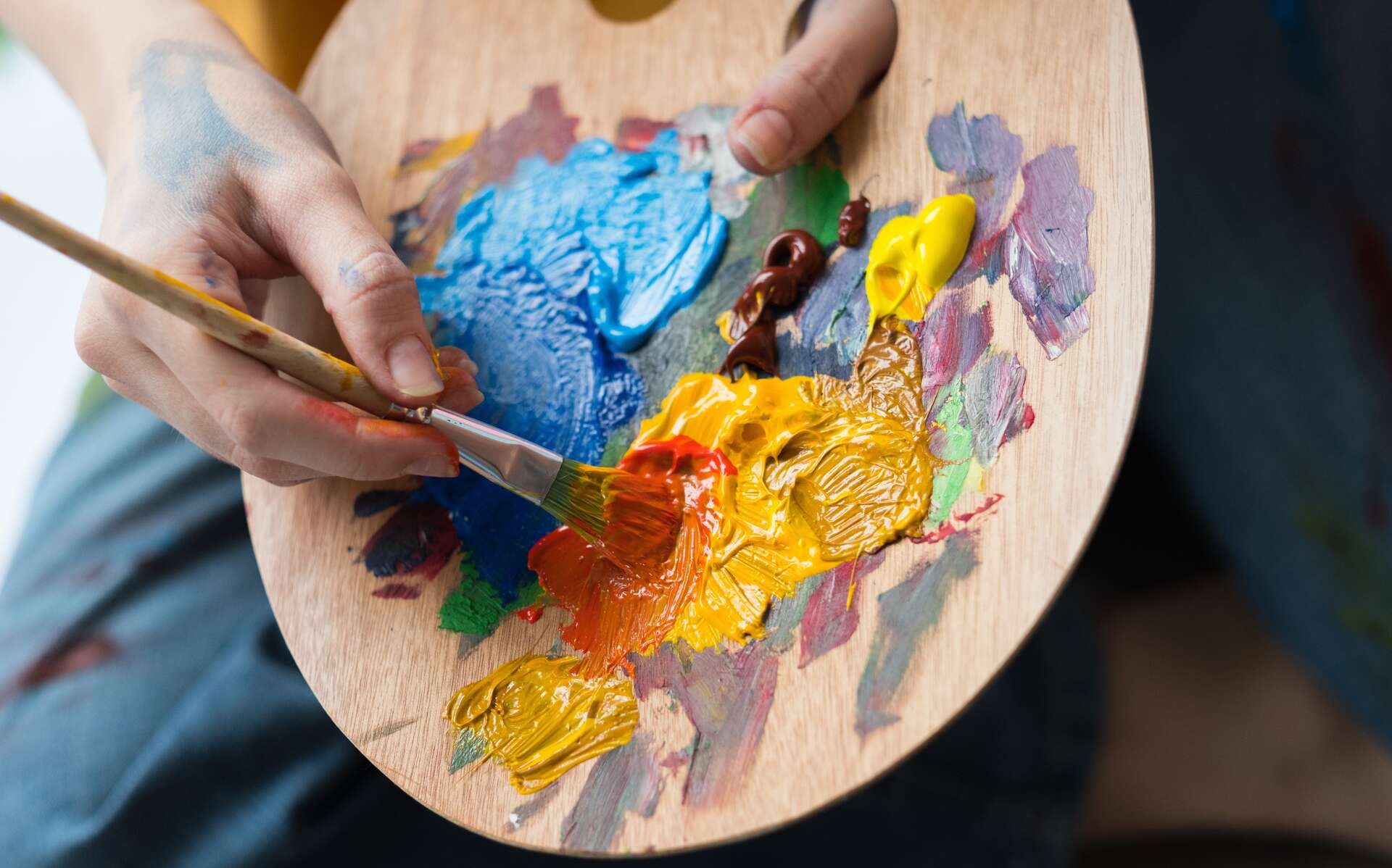 Quelle est la différence entre peinture acrylique et gouache