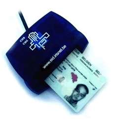 Un lecteur pour carte d'identité numérique e-ID, en usage en Belgique. © QuickEconomie.be