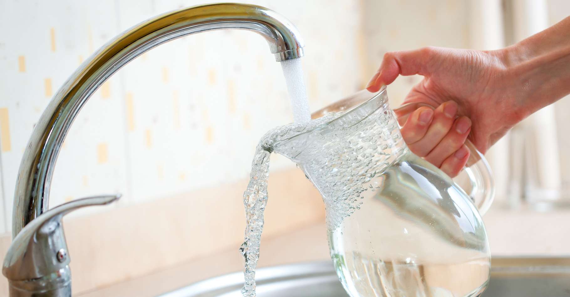 Filtrer l'eau du robinet - Goût de l'eau - UAE