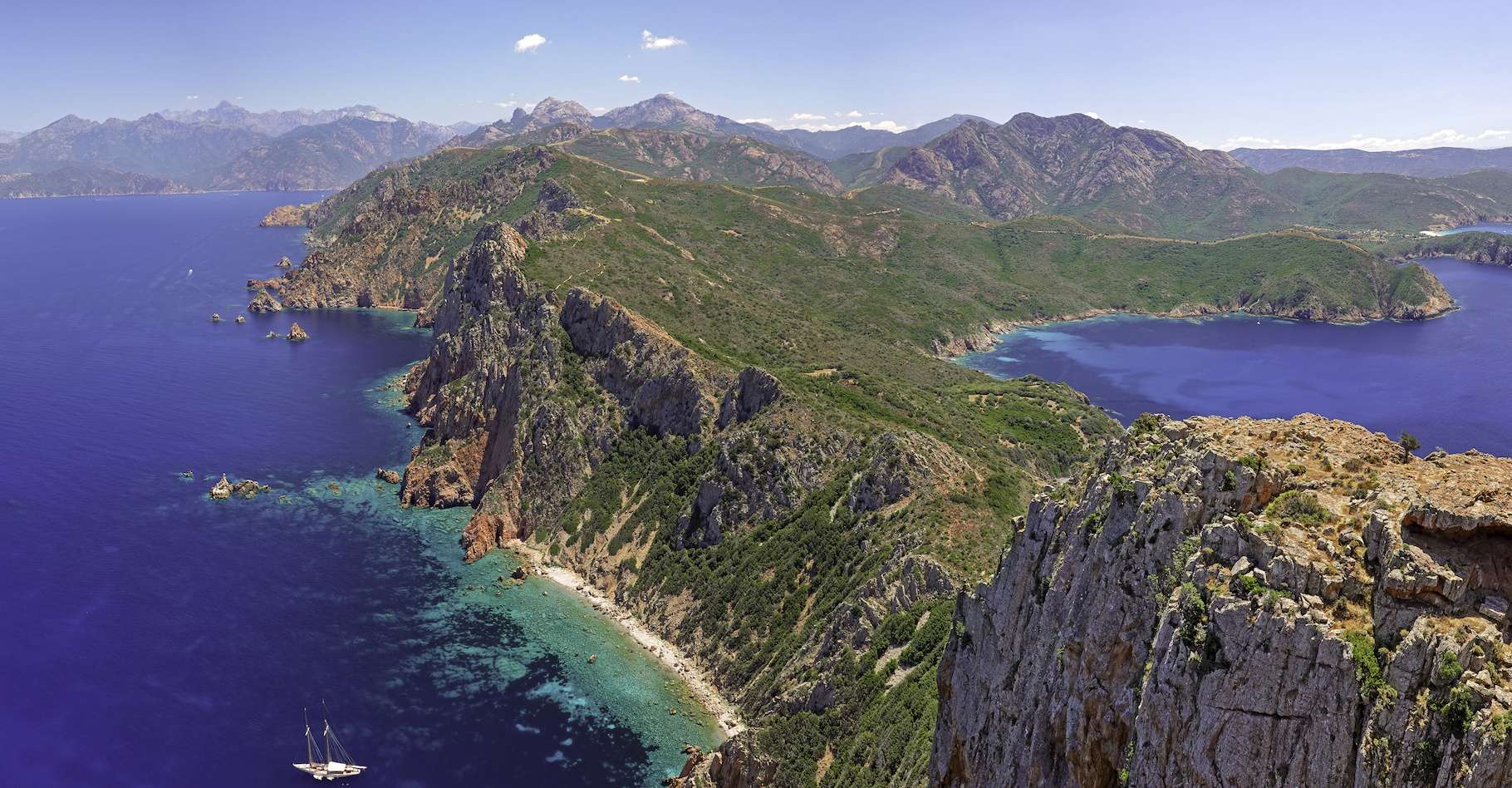 Un Voyage privé en Corse ? Notre avis sur 9 spots d’exception à ne pas — free download