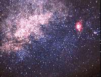 Origine de la vie : découverte de sucre dans l'espace Découverte de sucre dans la partie froide du nuage de gaz et de poussière Sagittarius