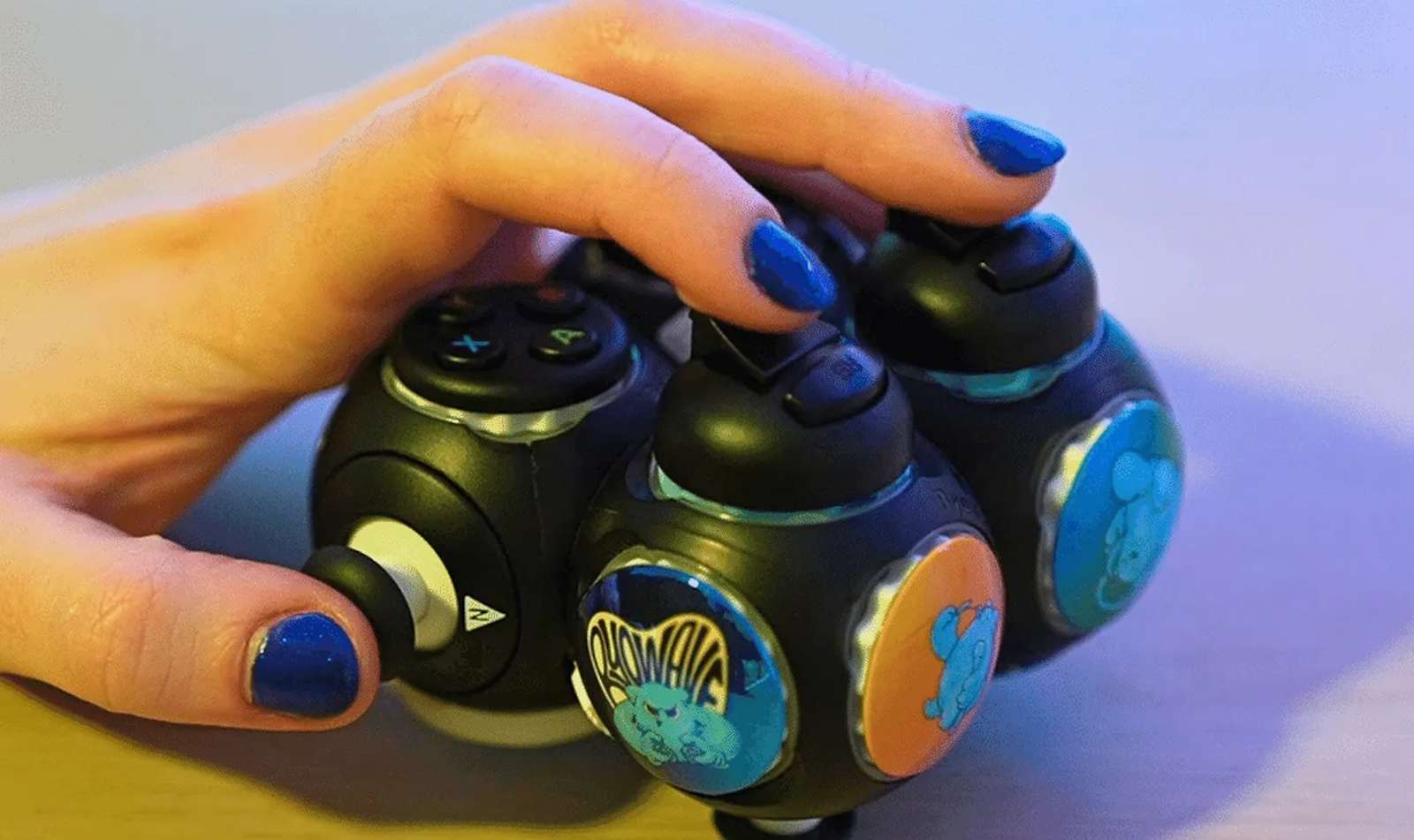 Microsoft Announces Proteus, an Xbox Game Controller Designed for People with Disabilities