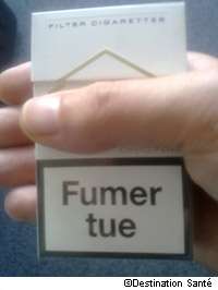 La première cigarette du matin : la plus cancéreuse Pour ne pas augmenter encore les risques de cancer du poumon, décalez la première cigarette au moins 1 heure après votre réveil. © Destination Santé