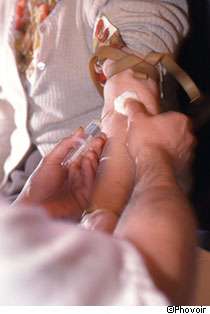 Emma dépiste les prédispositions génétiques au cancer du sein et de l'ovaire Les prédispositions génétiques favorisant le cancer du sein ou de l'ovaire seront mieux détectées. © Phovoir