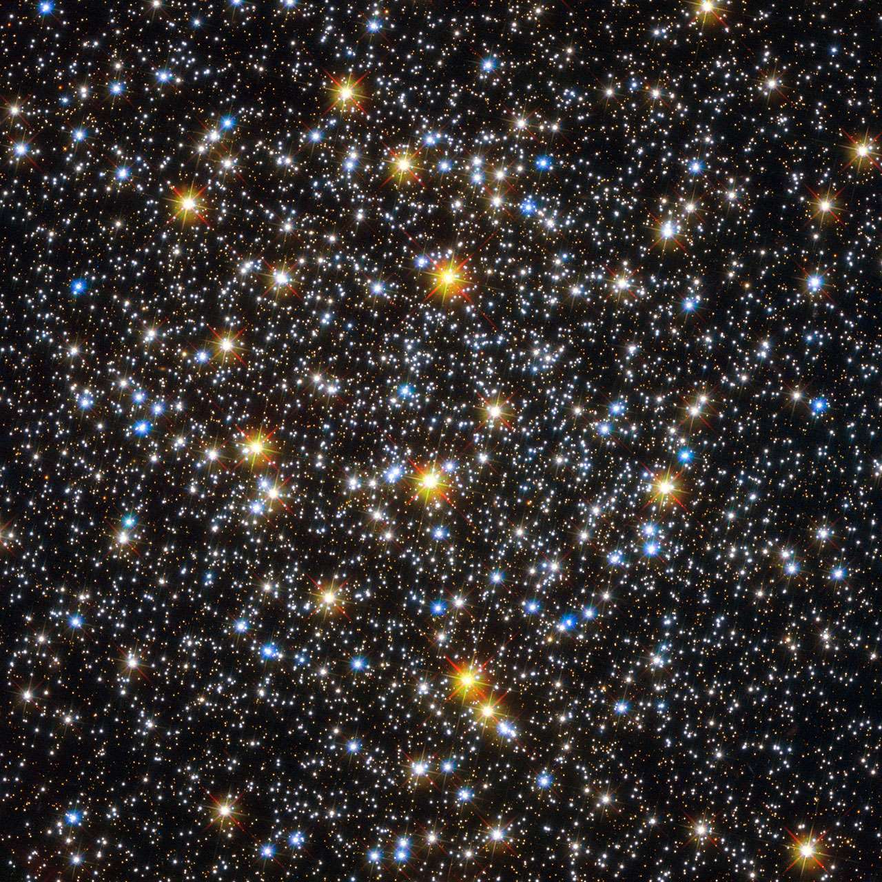 amas d étoiles 3 lettres