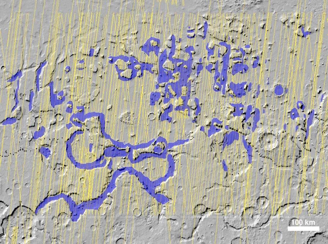 Carte des dépôts glaciaires souterrains martiens découverts par la sonde MRO à des latitudes moyennes. Crédits Nasa/JPL-Caltech/ASI/University of Rome/Southwest Research Institute