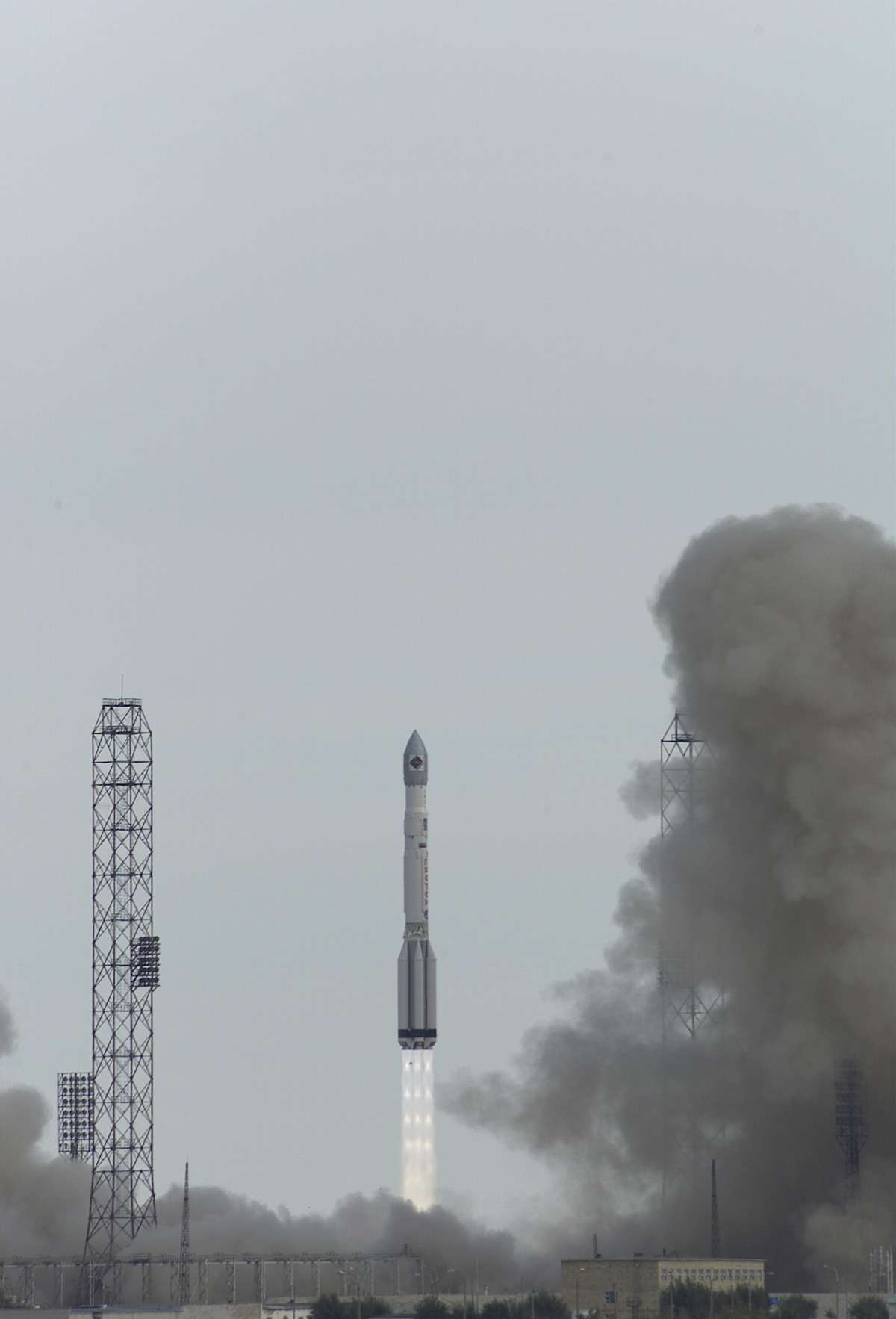 Les responsables de l'agence spatiale russe annoncent que les tirs du lanceur Proton pourraient reprendre dès le mois de septembre, ceux opérés par Roscosmos comme ceux d'ILS. © S. Corvaja, Esa