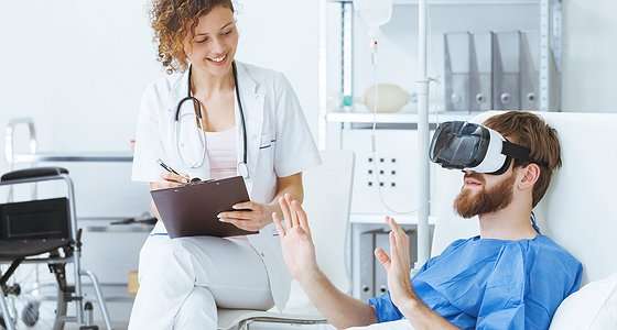 La réalité virtuelle est de plus en plus utilisée à des fins médicales. © Photographee.eu, Shutterstock.