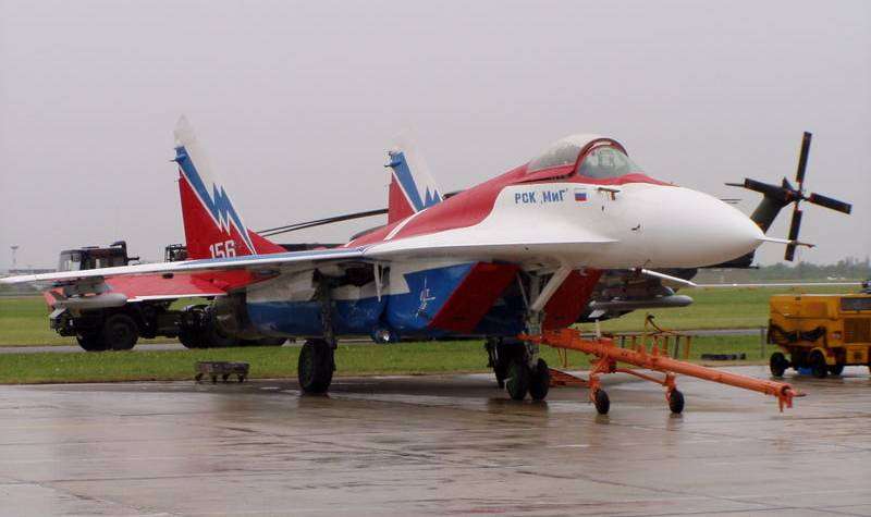 MiG-35 au sol. Crédit Salon du Bourget.