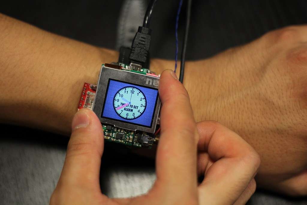 Une montre connect e qui s utilise comme un joystick