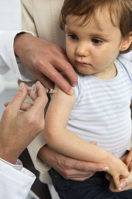 Le vaccin ROR est surtout préconisé chez les enfants. Parmi les trois maladies contre lesquelles il préserve, la rougeole est de loin la plus grave et la plus mortelle. © Pascal Dolémieux, Sanofi-Pasteur, Flickr, cc by nc nd 2.0