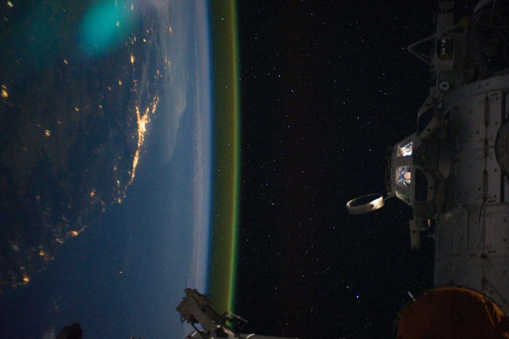 L’ISS et l’Australie depuis l’espace L’ISS et l’Australie depuis l’espace