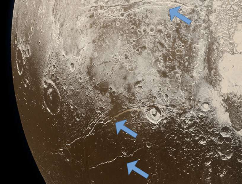 Un océan d’eau liquide se trouverait sous la surface glacée de Pluton 049f63983f_50165064_pluton-ocean-glace-dilatation