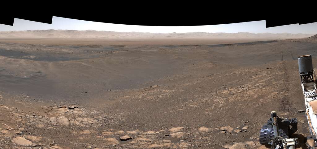 Près de 1.200 images prises par Curiosity ont été assemblées pour créer ce panorama à 360° de Mars. © Nasa, JPL-Caltech, MSSS