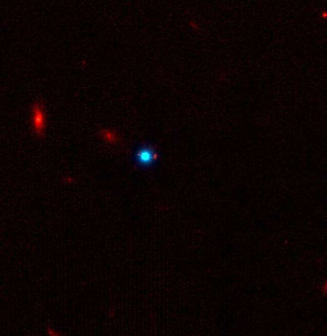 Une lentille gravitationnelle avec un quasar