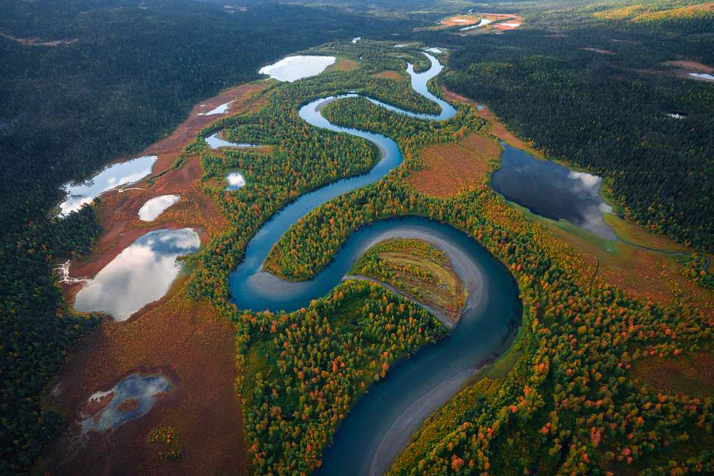 Vue aérienne de lacs en Suède. © Marco Grassi, tous droits réservés 