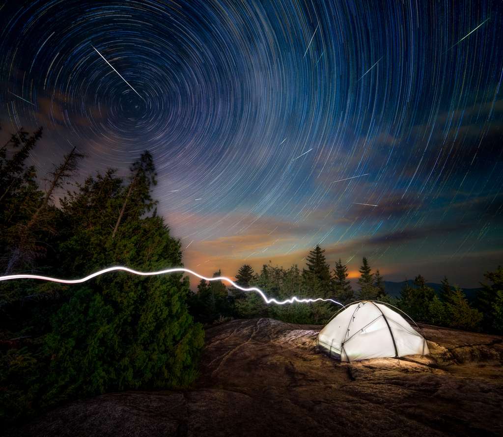Perséides dans le massif d'Adirondacks Perséides dans le massif d'Adirondacks