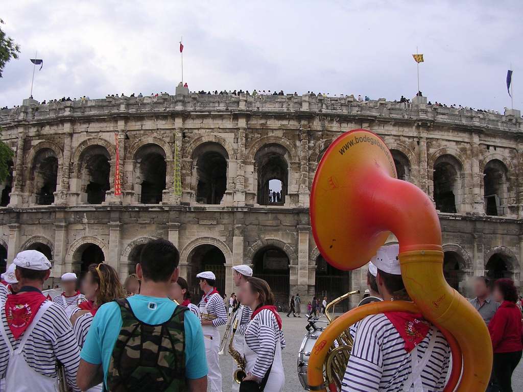 En quoi consiste la feria des Vendanges à Nîmes — free download