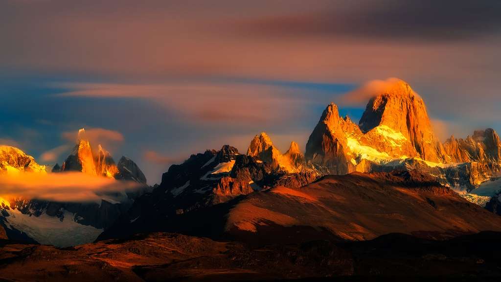 Trois sommets du parc national Los Glaciares Trois sommets du parc national Los Glaciares