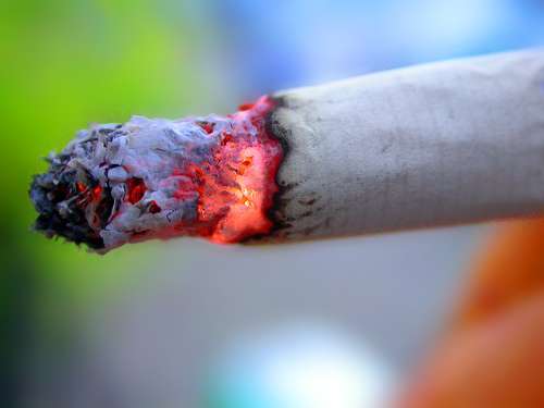 La cigarette d'après l'amour, moins nocive que l'amour ? © Superfantastic, Flickr, Attribution 2.0 Generic (CC BY 2.0) 