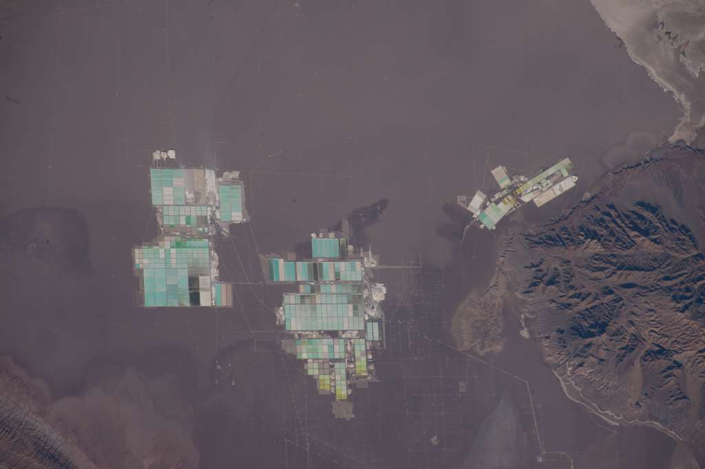 Le salar d’Atacama (Chili) photographié de la Station spatiale internationale le 4 mars 2016. © Nasa