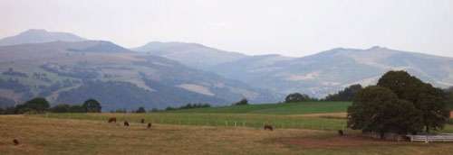 Monts du Cantal. © B. Navez, GNU Free Documentation License, Version 1.2