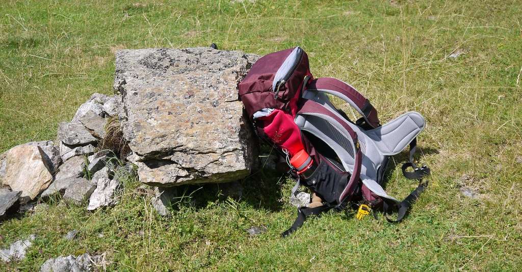 Randonnée En Montagne Quel équipement Prévoir
