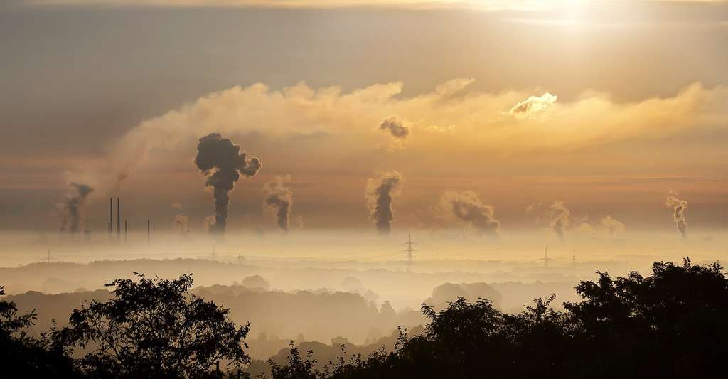 Avec une concentration de CO2 dans l'atmosph&egrave;re actuellement &agrave; 412 ppm, certains experts estiment qu'un r&eacute;chauffement de la plan&egrave;te de 3 &agrave; 4&deg;C est probablement in&eacute;luctable. Et si nous ne faisons rien pour limiter nos &eacute;missions , la concentration de ce gaz dans l&rsquo;atmosph&egrave;re pourrait atteindre 2.000 ppm. Du jamais vu depuis le Trias ! &copy; Fotolia