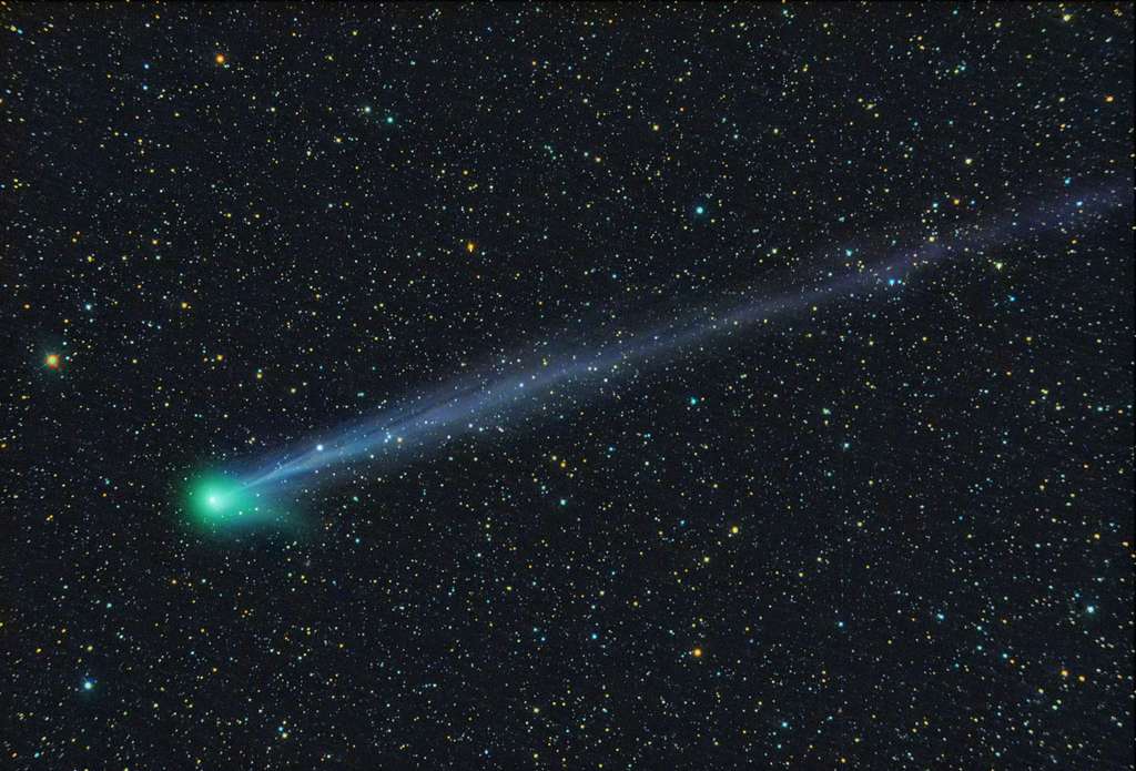 Comète C/2009 R1 McNaught