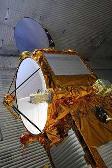 Doris (au premier plan, sur Jason-2) permet de déterminer l’orbite avec une précision de l’ordre du centimètre de n’importe quel satellite qu’il l’embarque. Le système est basé sur la mesure du décalage Doppler des signaux émis. © Cnes / Thales Alenia Space Doris (au premier plan, sur Jason-2) permet de déterminer l’orbite avec une précision de l’ordre du centimètre de n’importe quel satellite qu’il l’embarque. Le système est basé sur la mesure du décalage Doppler des signaux émis. © Cnes / Thales Alenia Space