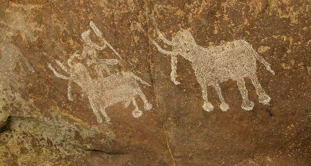 Peinture rupestre d'époque historique à Bhimbetka, dans le district de Raisen, État du Madhya Pradesh, en Inde. © Yann, CC by-sa 3.0
