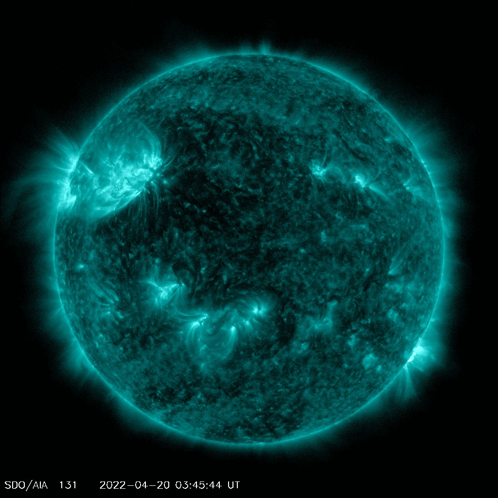 Éruption solaire de classe X2.2 du 20 avril 2022 dans la région active 2992. © Nasa, SDO