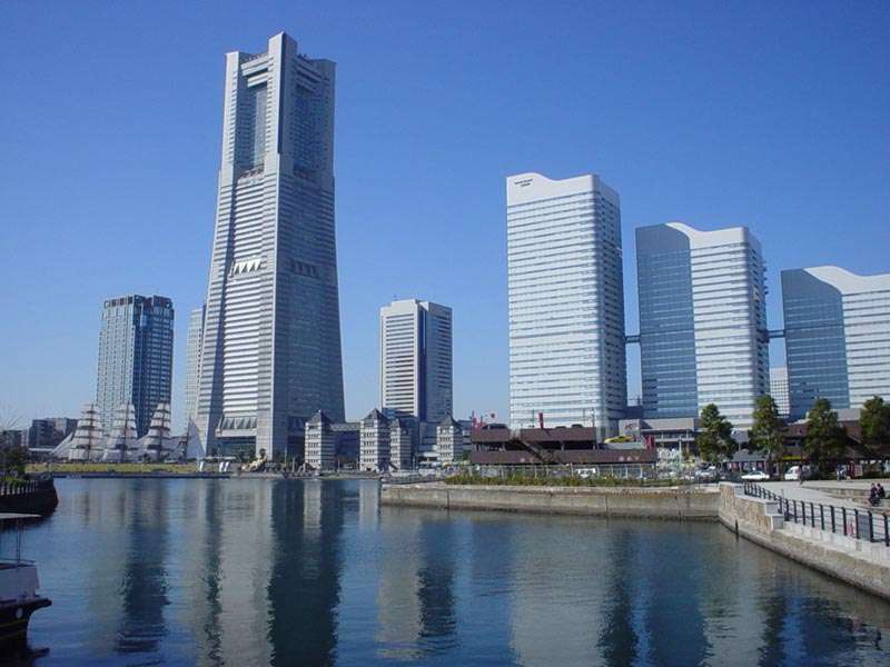 Le Minato Mirai 21, quartier d'affaires de la ville de Yokohama, au Japon Le Minato Mirai 21, quartier d'affaires de la ville de Yokohama, au Japon
