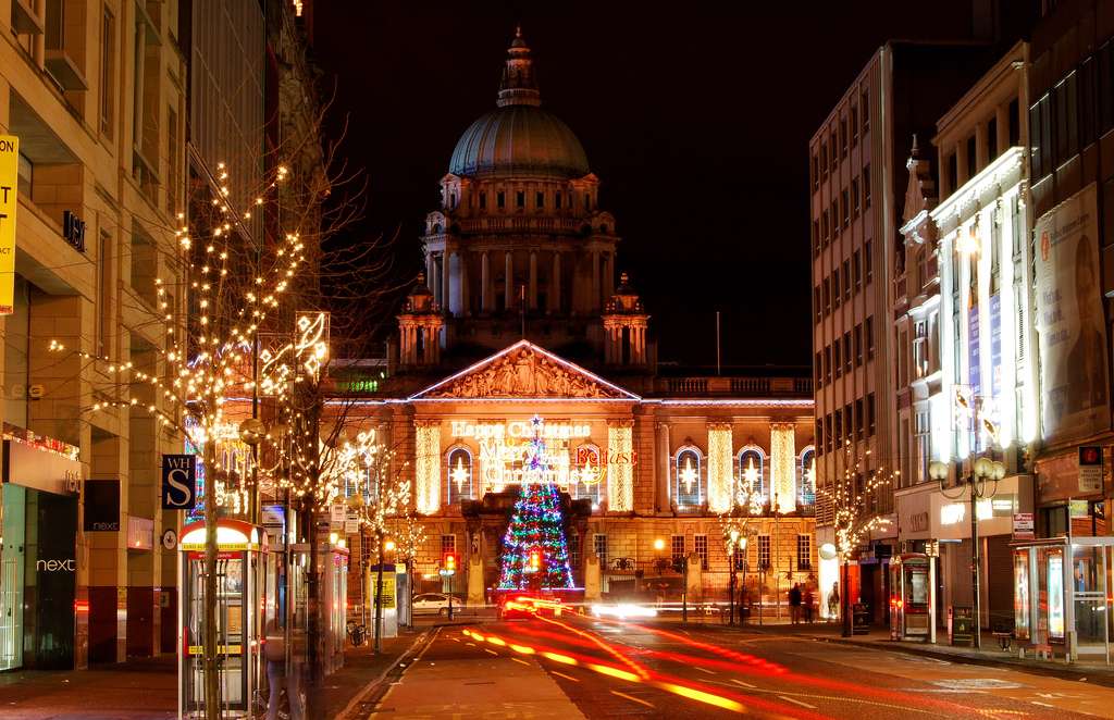 Noël à la Belfast City Hall, en Irlande du Nord Noël à la Belfast City Hall, en Irlande du Nord
