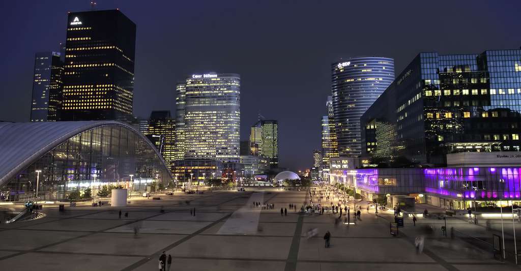 quartier de paris 5 lettres