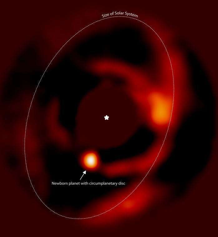 Image infrarouge du système de PSD 70. Autour de la jeune étoile masquée au centre, PDS 70b et son disque circumplanétaire. © ESO, V. Christiaens et al.