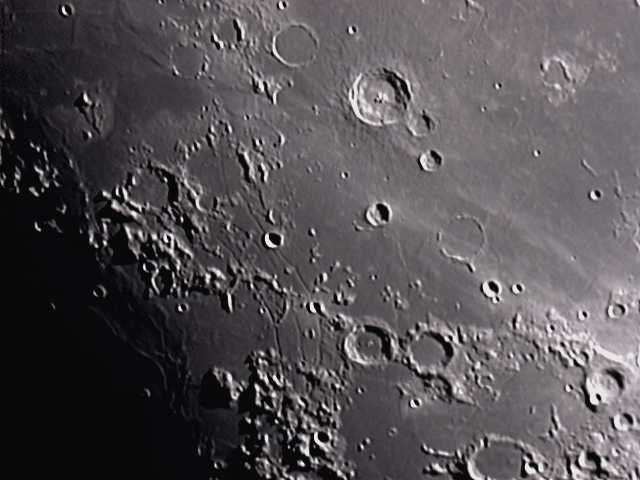 La Lune - Rainures d'Hippalus La Lune - Rainures d'Hippalus