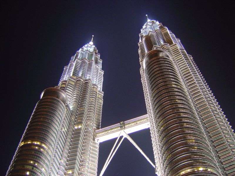 Les tours Petronas, à Kuala Lumpur, en Malaisie Les tours Petronas, à Kuala Lumpur, en Malaisie