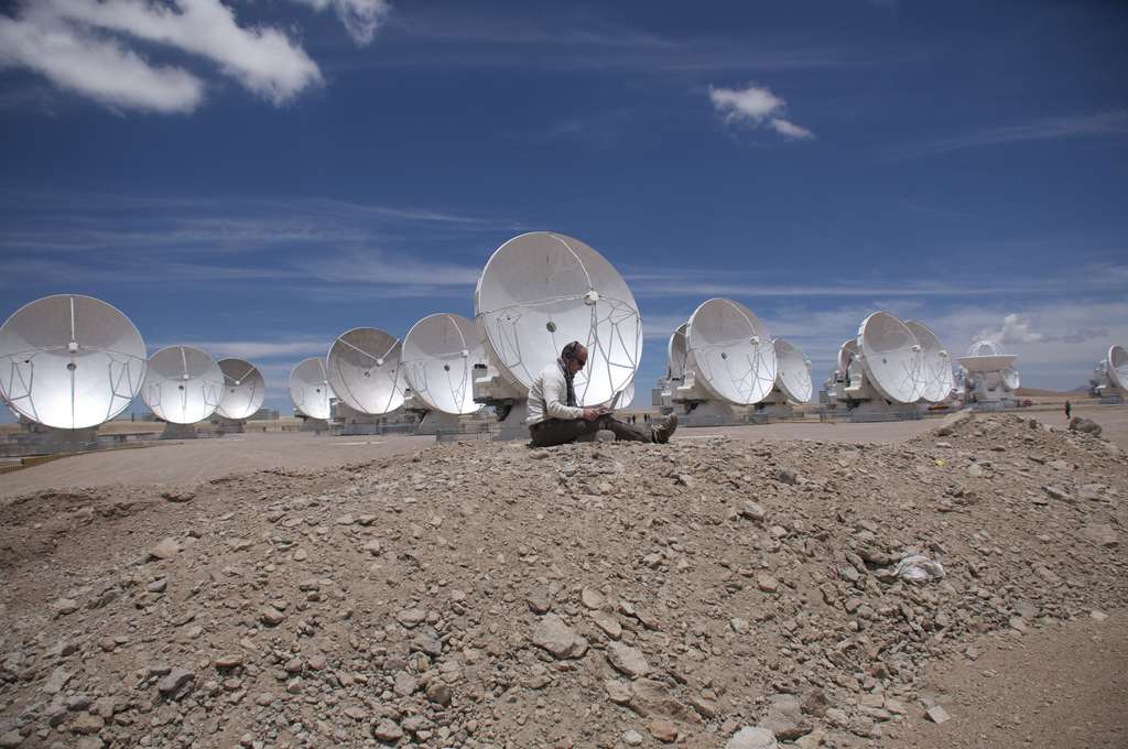 Alma, des antennes pointées vers l’univers Alma, des antennes pointées vers l’univers